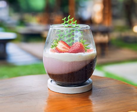 1698766131-chocoberry-cheese-puding-copy.jpg